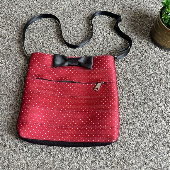 Harvey’s Seatbelt Bag Crossbody Minnie Mouse Red White Dots Black Bow Rare